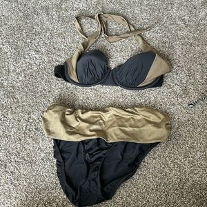 Venus swimsuit size 10 black and gold